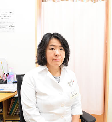 医師 鈴木 由香